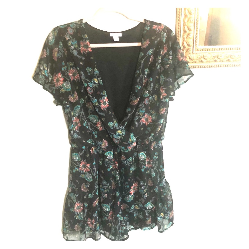Xhilaration Floral Romper • Deep V neck